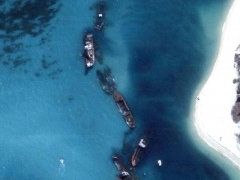 Artificial reef with boats (Pollution) - cache image