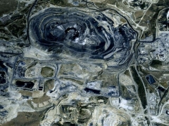 Dirty mine (Pollution)