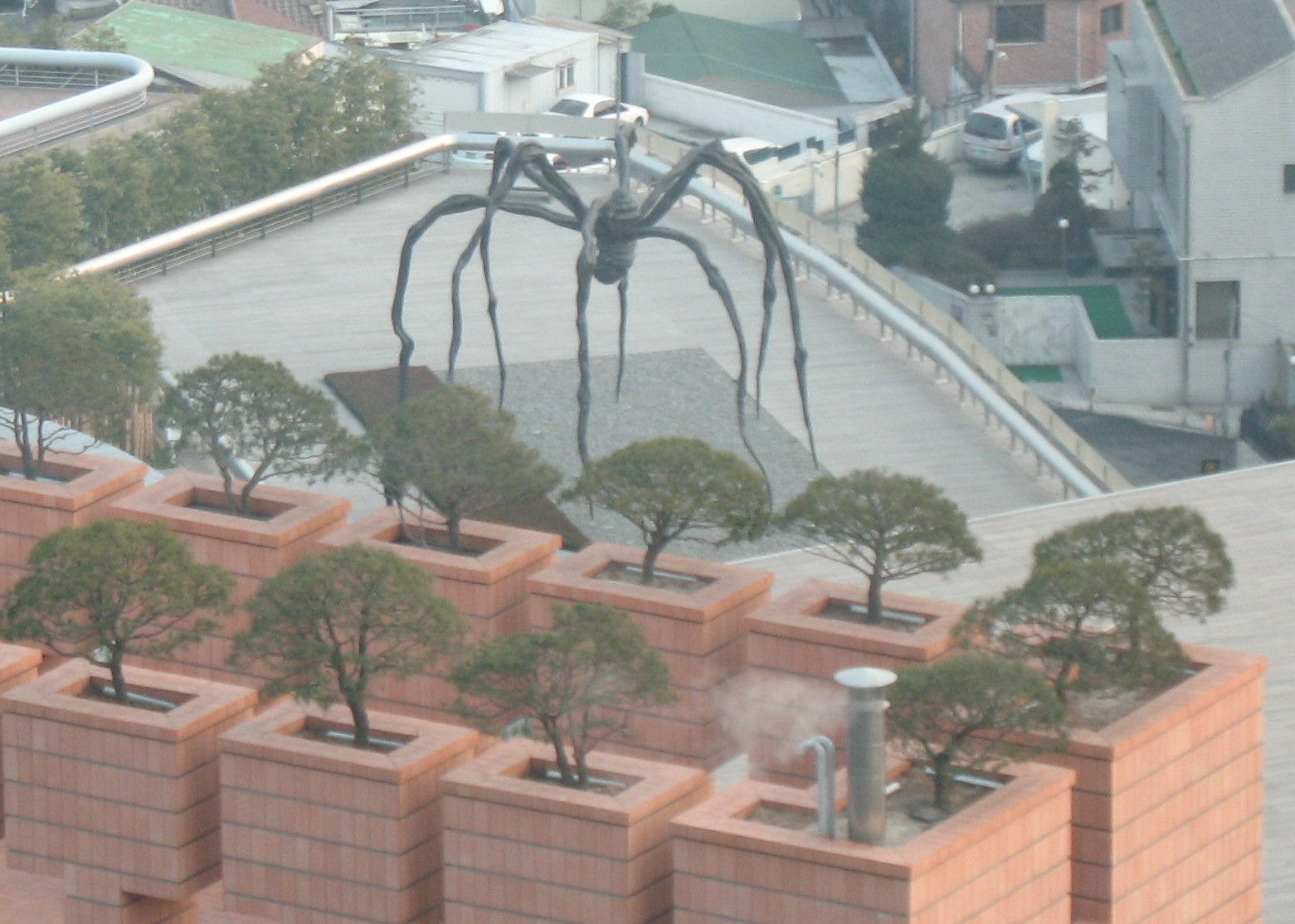The giant spider in the a no light country : South Korea