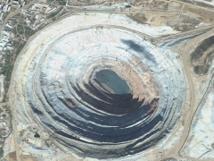 Mirni Diamantmine (Construction)