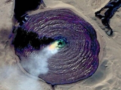 Burning pink lava (Volcano) - cache image