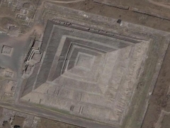 Teotihuacan (Construction)