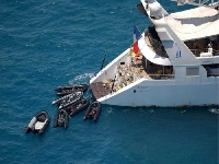 Somalian pirates (Event) - similarity