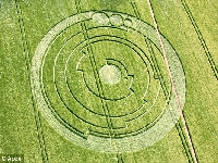Enborne crop circle (Crop circle) - similarity