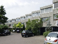 Comma (Construction) - similarity