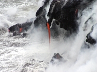 K?lauea magma meets the sea (Volcano) - similarity
