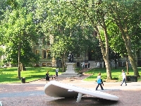 Button (Giant) - similarity