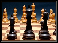 Checkmate (Giant) - similarity