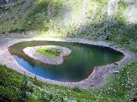 Heart relief (Look Like) - similarity