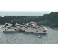 Boom ! (Crash) - similarity