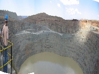 Mud censorship (Construction) - similarity